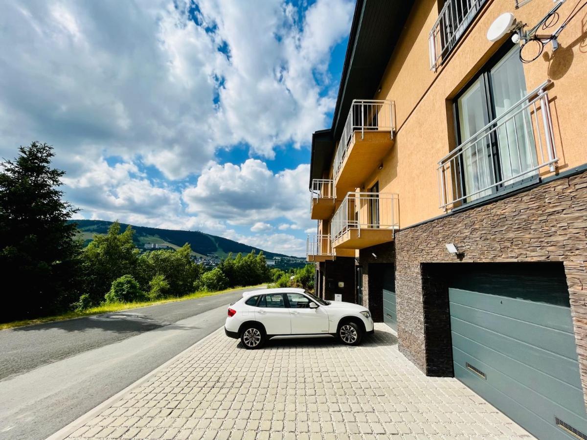 Apartmany Na Vyhledech Loučná pod Klínovcem Kültér fotó